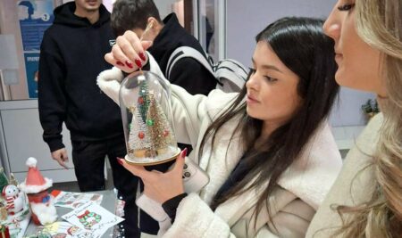 От международен опит до училищна инициатива с кауза: „Коледа с мисия“ в ЧПГ „Образователни технологии“