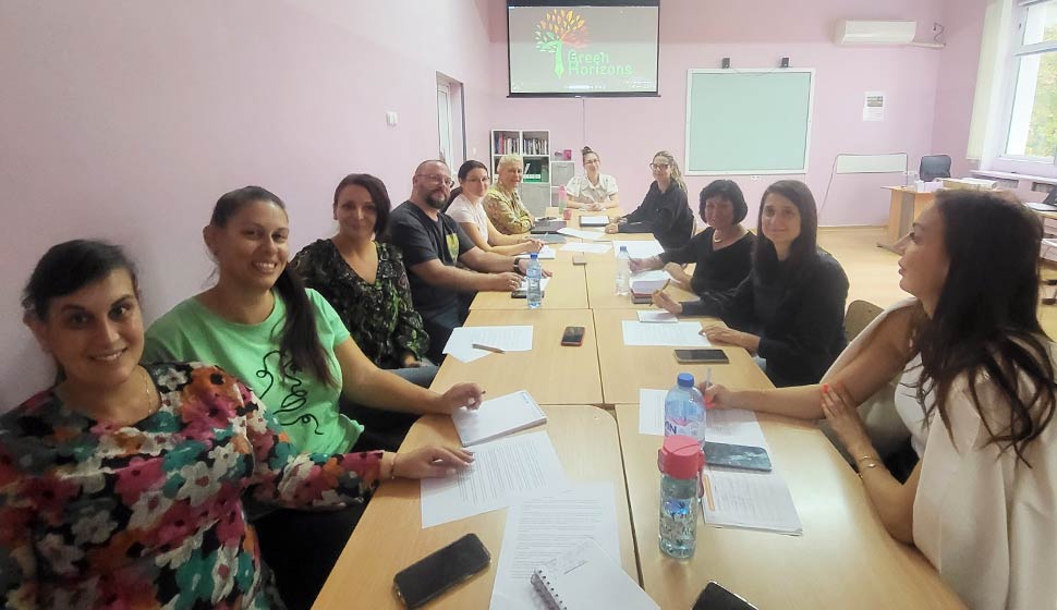 В ЧПГ „Образователни технологии“ се проведе първата фокус група по проект „Green Horizons“