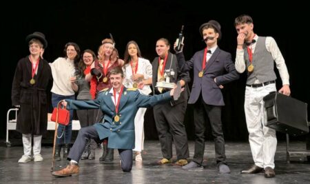 Триумф на нашите ученици на Националния ученически фестивал за театър на испански език