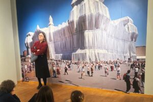 Вдъхновение чрез изкуството: посещение на 6. клас в галерия „Квадрат 500“ Вдъхновение чрез изкуството: посещение на 6. клас в галерия „Квадрат 500“